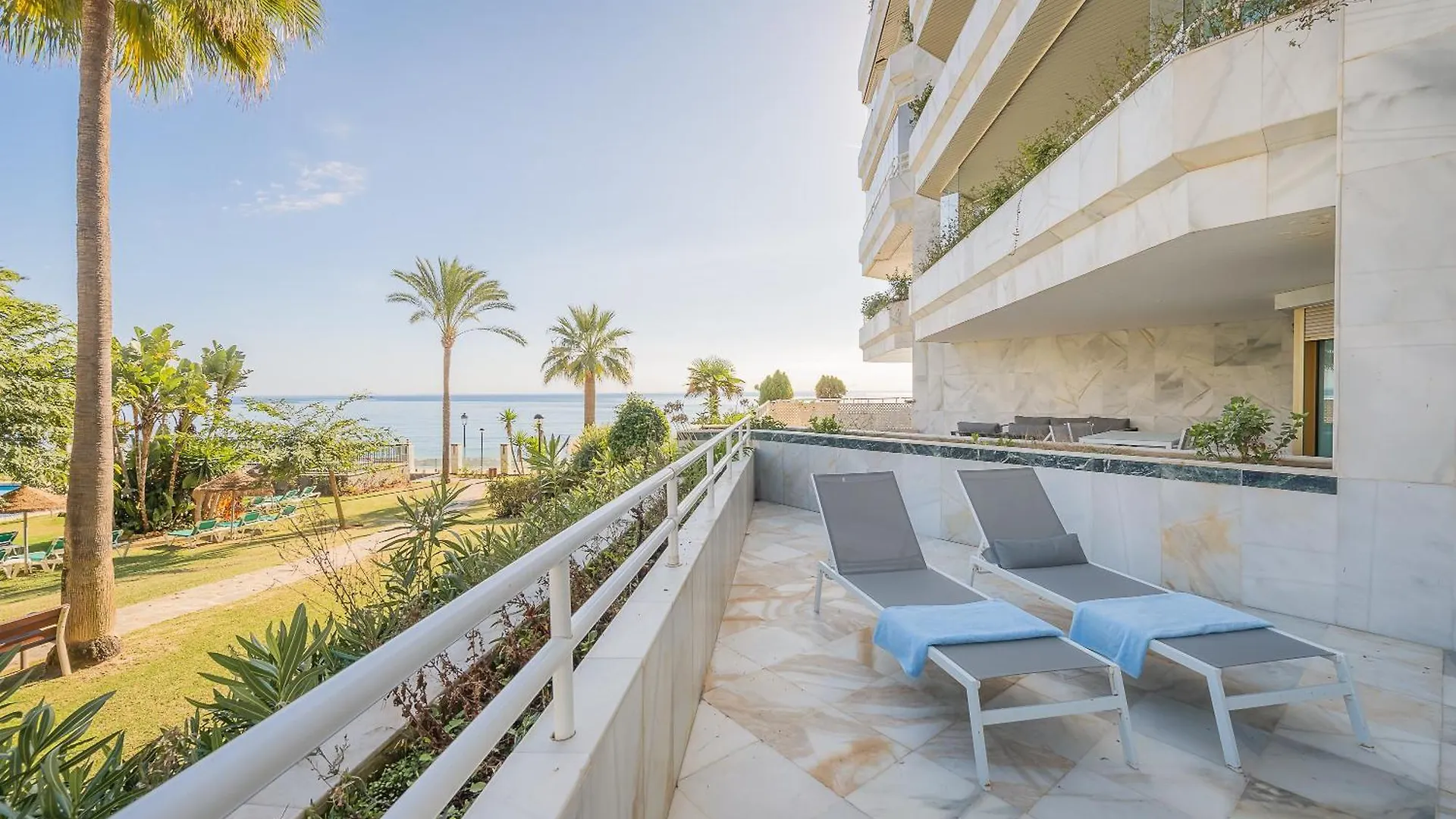 Inmejorables Vistas Al Mar , Apartamento En Marbella Apartment